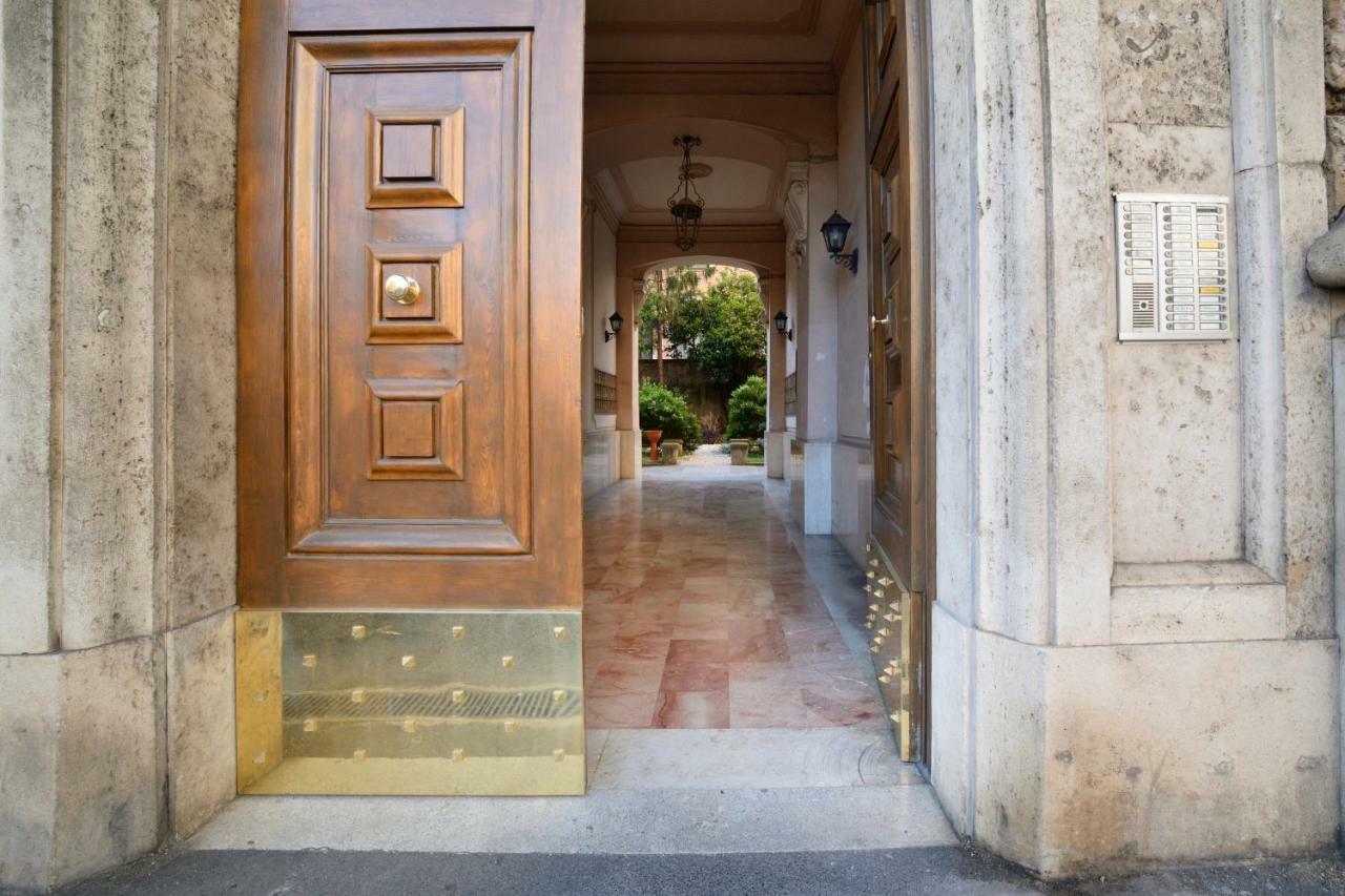Apartamento La Dolce Casa Di Giulia Roma Exterior foto